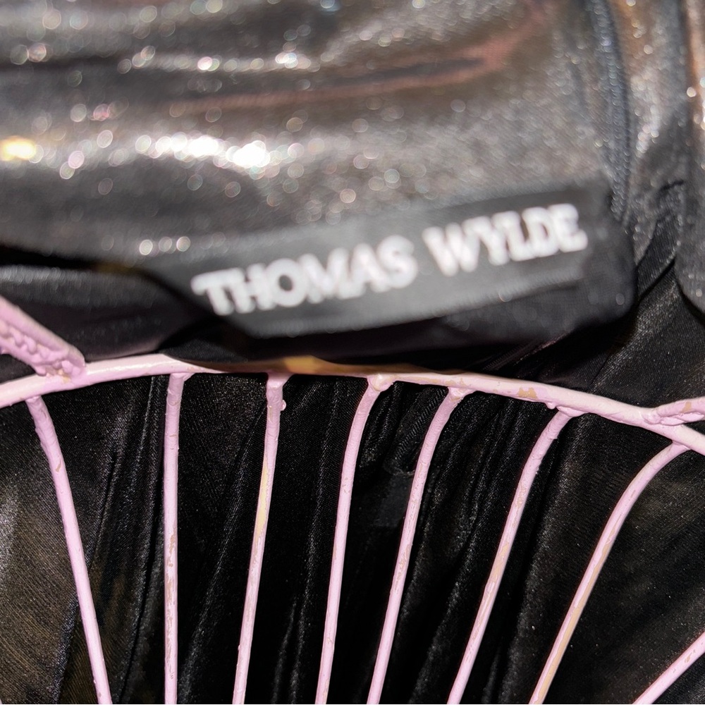 THOMAS WYLDE liquid gunmetal top exaggerated shoulder detail - Picture 6 of 6